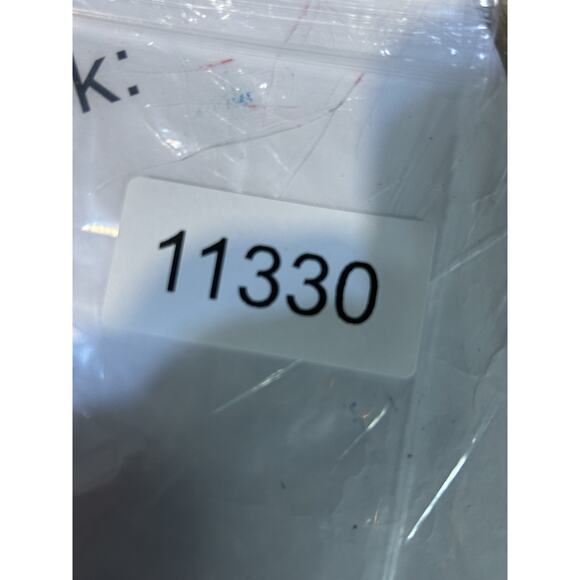 New‎ York Giants Shirt Womens Medium Red NFL Football Scoop Neck Reebok Tee - Picture 6 of 6